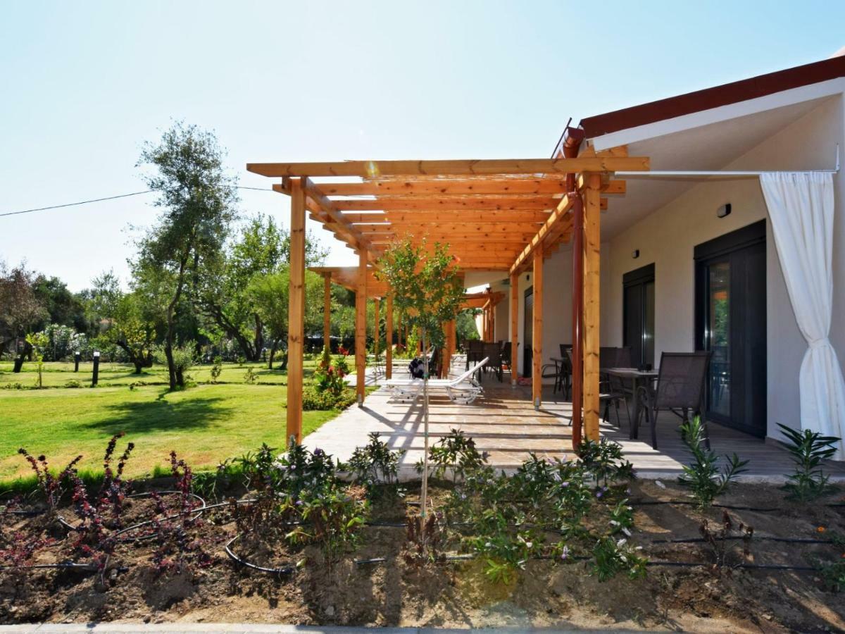 Notos Resort - Tristinika Sithonia Toroni Ngoại thất bức ảnh